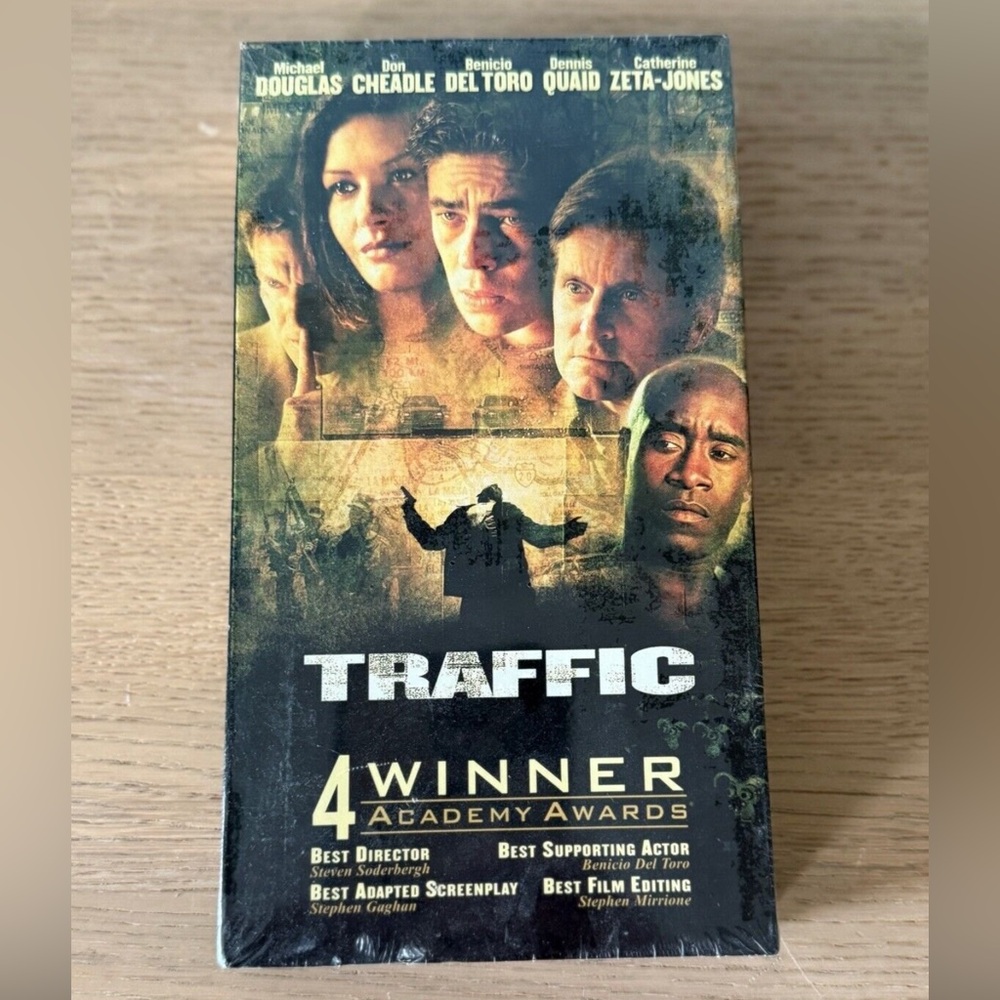 Traffic 4 Academy Award Winning VHS Hollywood BRAND NEW SEALED